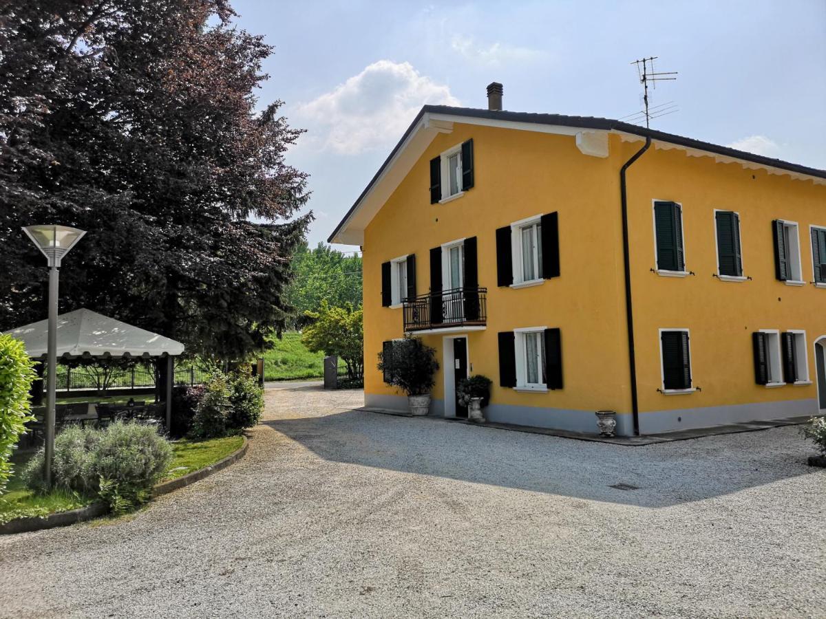 La Meridiana Affittacamere Colorno Bagian luar foto